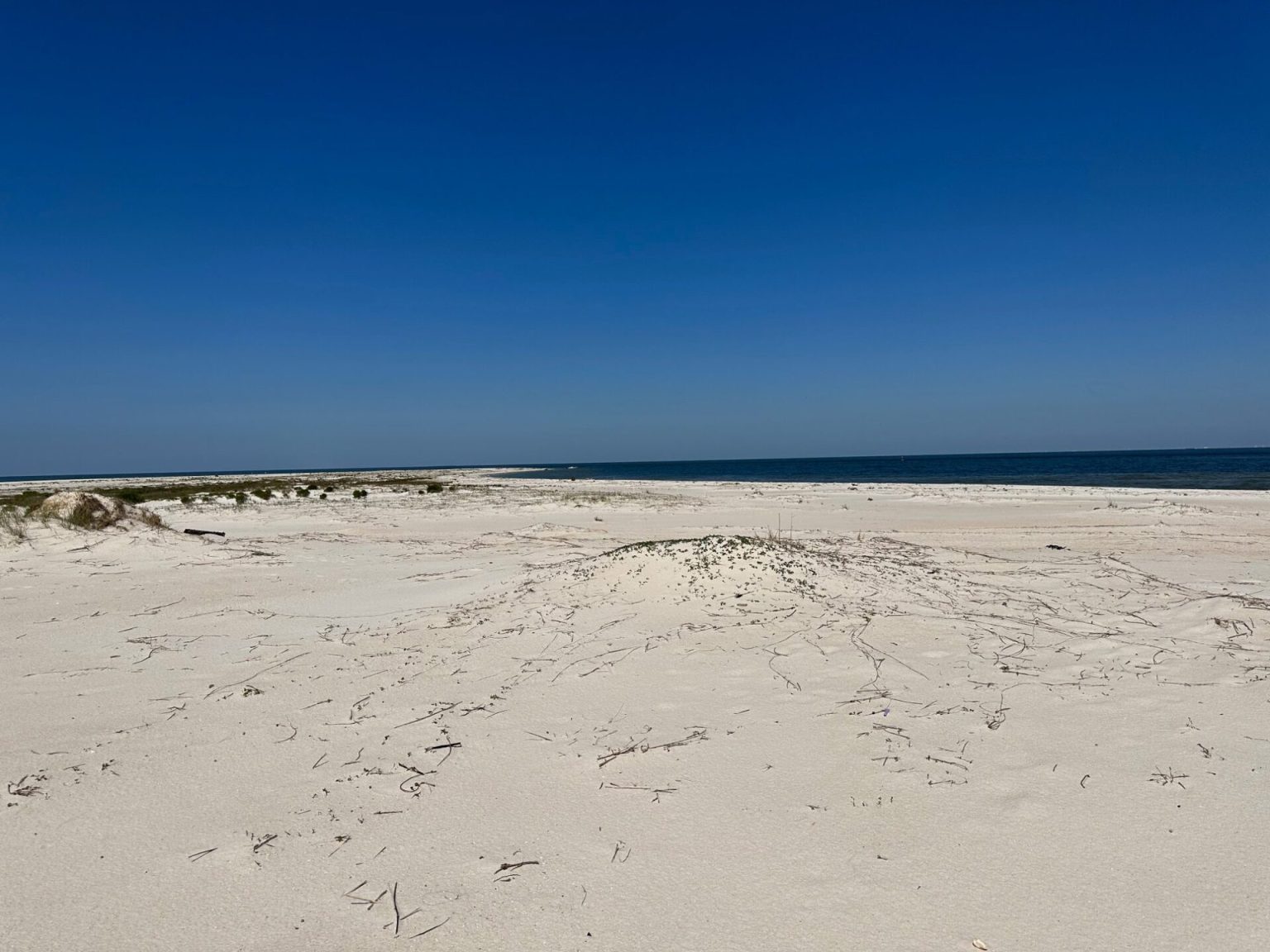 White sand beach on the Mississippi Gulf Coast